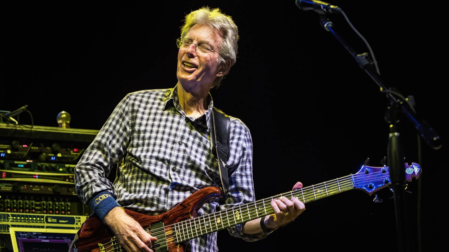 Phil Lesh, renowned for his innovative approach to bass guitar