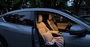 discreet car bed setup