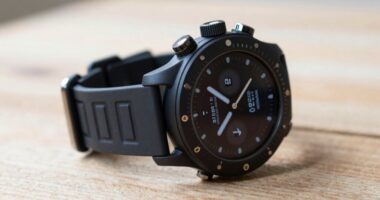 essential rugged smartwatch features