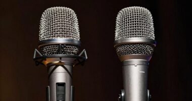 headphone sound isolation comparison