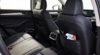 maintain organized vehicle interior