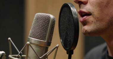 proximity effect causes thin vocals