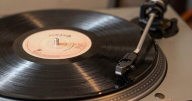 reducing record static occurrences