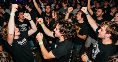 respectful mosh pit behavior