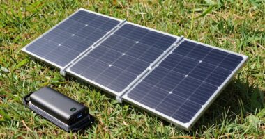 solar panel power specifications