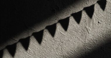 detecting harshness versus detail