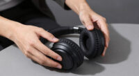 13 Best Flagship Noise-Cancelling Headphones for Flights in 2026