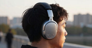 7 Best Premium Transparency-Mode Headphones in 2026