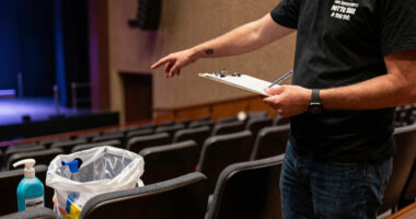 Noah Kahan Asks Concertgoers Not To Shit In Their Seats