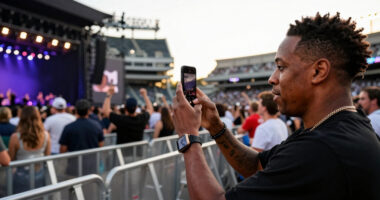 Chaos at Jay-Z concert puts Yankee Stadium on lockdown