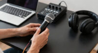 Portable Microphone For Creators: A Back to school Guide