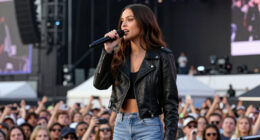 Olivia Rodrigo Joins Smashing Pumpkins For “Thirty-Three” At Lollapalooza: Watch